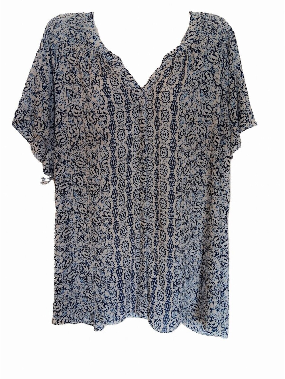 Rose + Olive Womens Blue/White Floral Button Smocked Semi Sheer Blouse, 2X